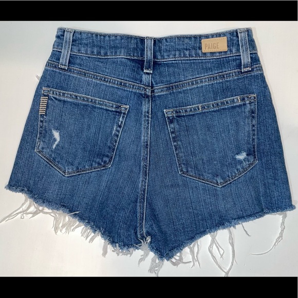 Size 25 Distressed PAIGE Shorts - Picture 5 of 5